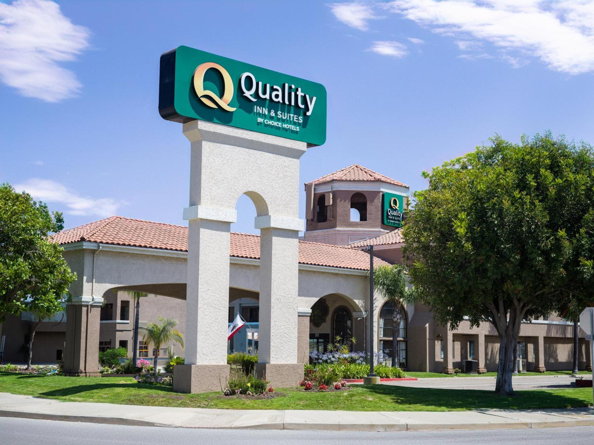 Quality Inn & Suites Camarillo-Oxnard Exterior photo