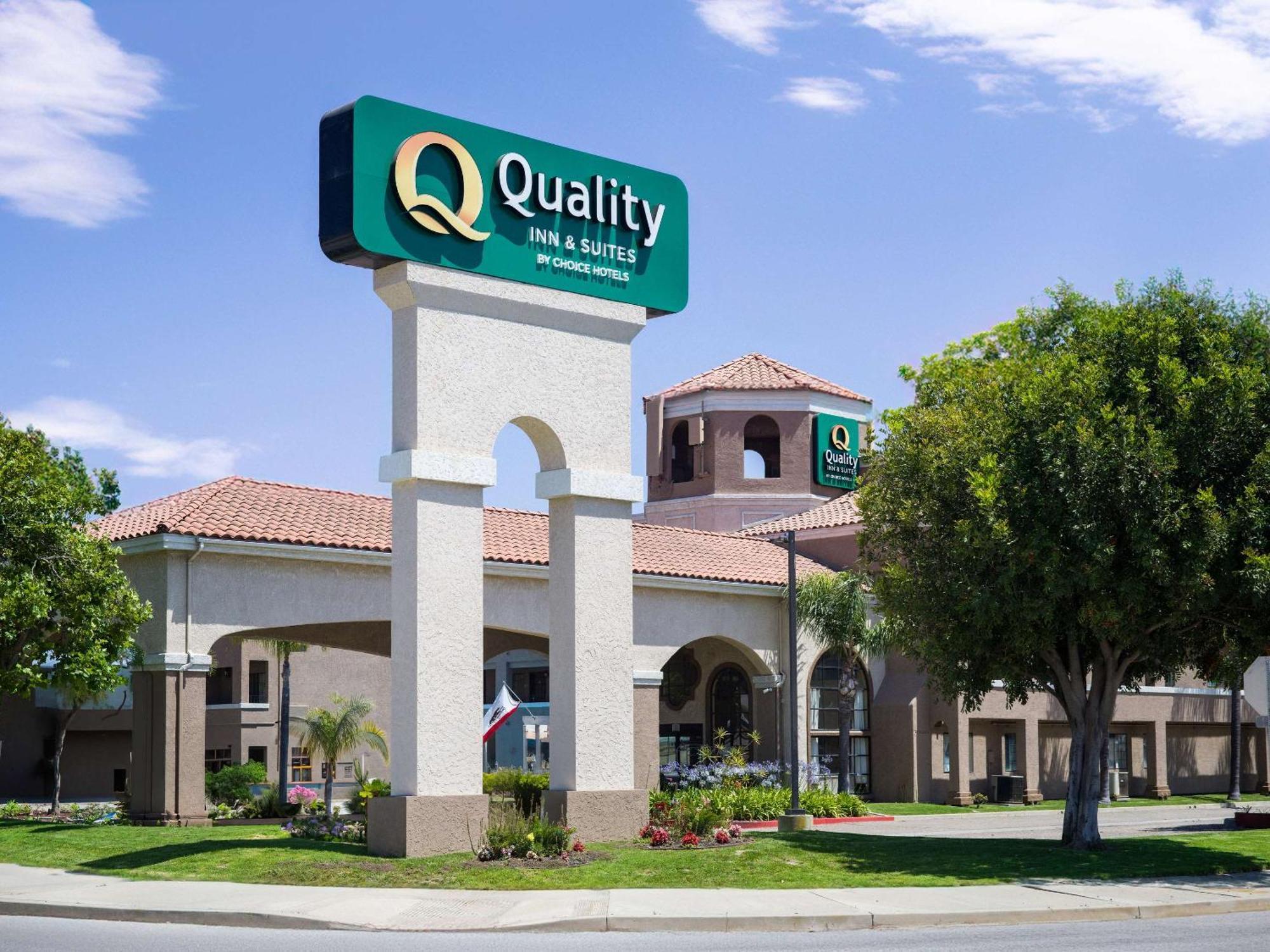 Quality Inn & Suites Camarillo-Oxnard Exterior photo